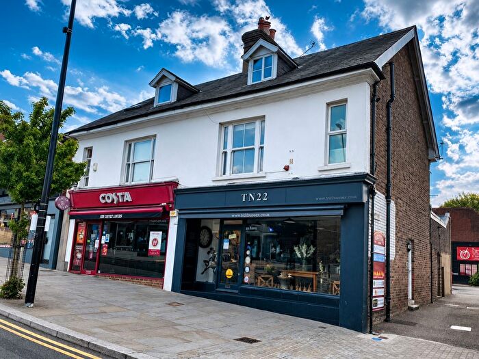 2 Bedroom Terraced House To Rent In Olives Yard, High Street, Uckfield, TN22
