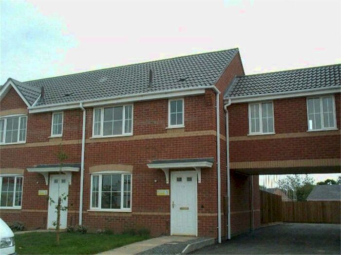 4 Bedroom Semi-Detached House To Rent In Rodyard Way, Parkside, Coventry, CV1