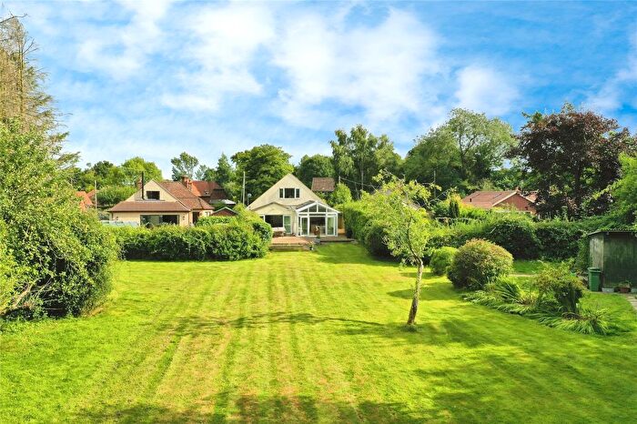 4 Bedroom Detached House For Sale In Picklepythe Lane, Beenham, Reading, Berkshire, RG7