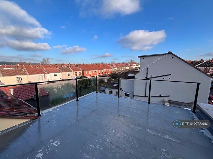 4 Bedroom Terraced House To Rent In Roman Road, Bristol, BS5