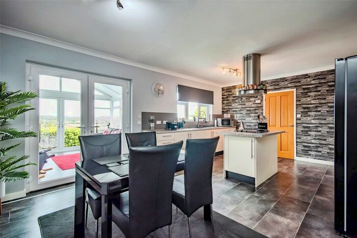 3 Bedroom Bungalow For Sale In Bowls Road, Blaenporth, Ceredigion, SA43