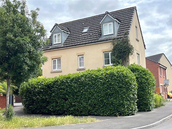 4 Bedroom Detached House For Sale In Barley Leaze, Chippenham, Wiltshire, SN14