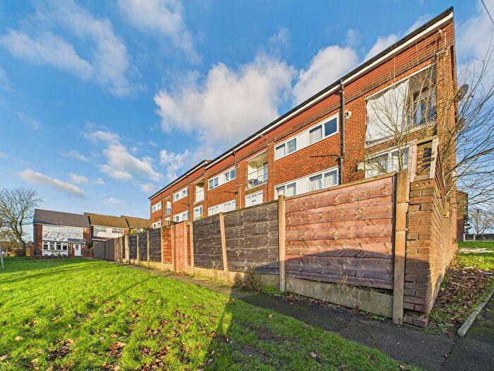 1 Bedroom Flat For Sale In Wickham Terrace, Middleton, Manchester, M24