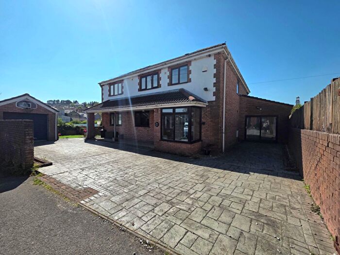 4 Bedroom Detached House For Sale In Alfred Street, Maesteg, CF34