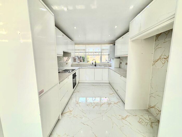 5 Bedroom House To Rent In Bramall Court, Peterborough, PE3