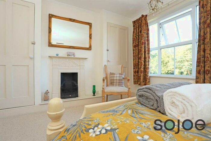 3 Bedroom Semi-Detached House To Rent In Everitt Road, Oulton Broad, NR33