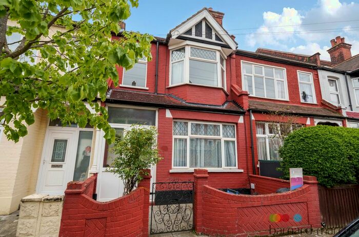 3 Bedroom Terraced House To Rent In Gunton Road, London, SW17