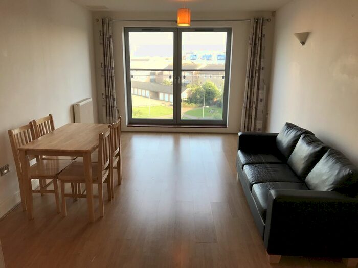 2 Bedroom Flat To Rent In Tideslea Path, Thamesmead, London, SE28