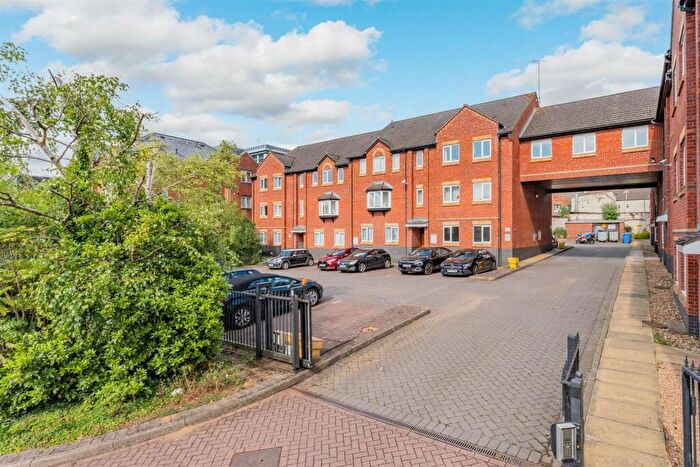 2 Bedroom Flat For Sale In , Lahnstein Court, Kettering, NN16
