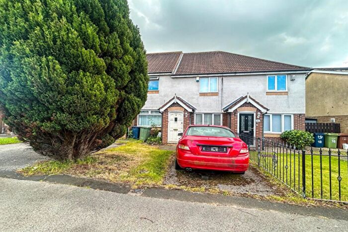 2 Bedroom Terraced House For Sale In Kelham Square, Downhill, SR5