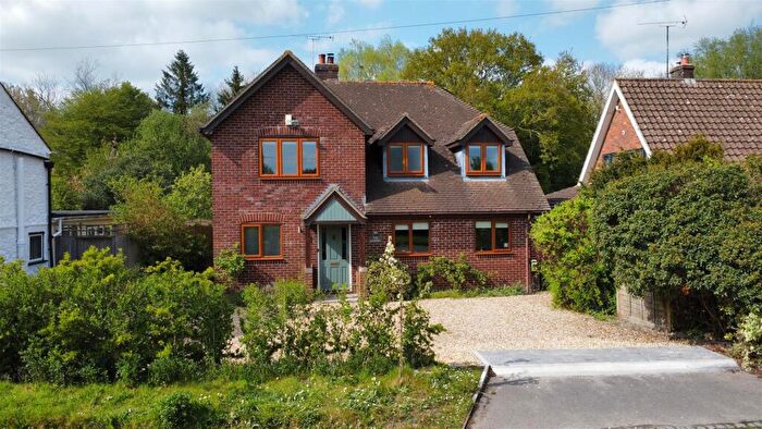 4 Bedroom Detached House For Sale In Raffin Lane, Pewsey, SN9