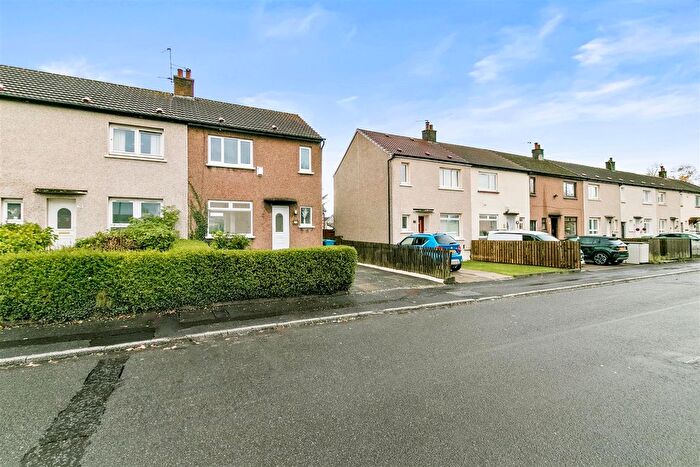 2 Bedroom End Of Terrace House For Sale In Riddon Avenue, Glasgow, G13