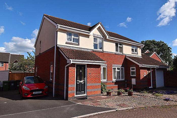 3 Bedroom Semi-Detached House For Sale In Miller Close, Broadmeadow, Exeter, EX2