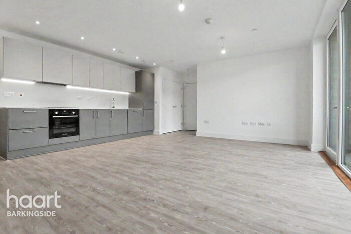 1 Bedroom Apartment To Rent In Manford Way, Chigwell, IG7