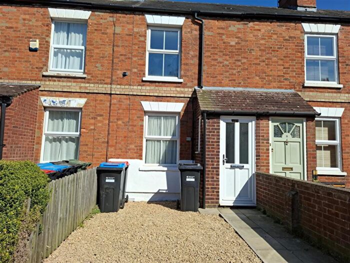 2 Bedroom Terraced House To Rent In King Street, Stony Stratford, Milton Keynes, MK11