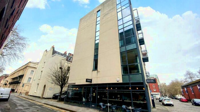 2 Bedroom Apartment To Rent In The Grain Loft, Queens Square Avenue, Bristol, BS1