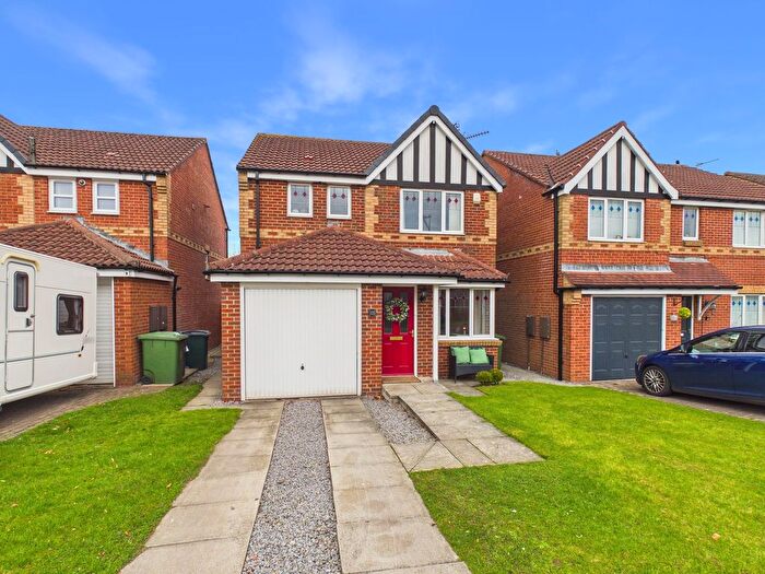 3 Bedroom Detached House For Sale In Meadow Rise, Meadow Rise Estate, Gateshead, NE9