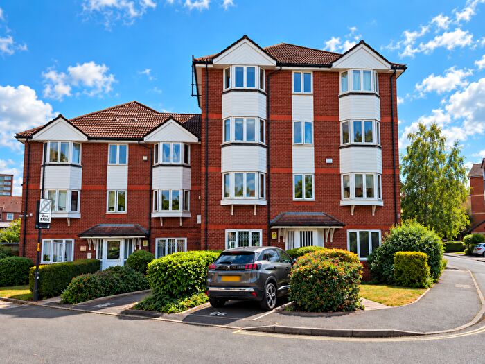 2 Bedroom Flat To Rent In Rossetti Road, London, SE16