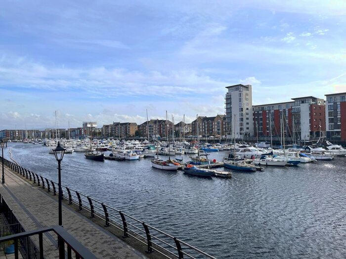1 Bedroom Flat To Rent In Victoria Quay, Swansea, SA1