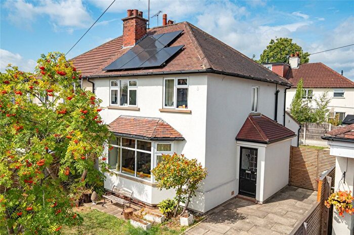 3 Bedroom Semi-Detached House For Sale In Beaumont Avenue, Roundhay, Leeds, LS8