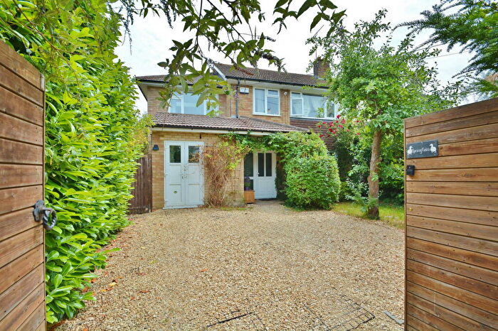 4 Bedroom Semi-Detached House For Sale In Chinnor Road, Towersey, OX9