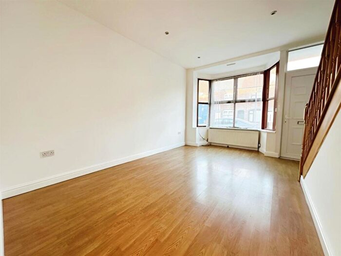 1 Bedroom Terraced House To Rent In Haunchwood Road, Nuneaton, CV10