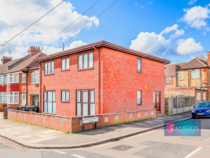 2 Bedroom Flat To Rent In Glastonbury Road, London, N9