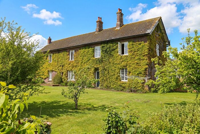 9 Bedroom Detached House To Rent In Crediton, EX17