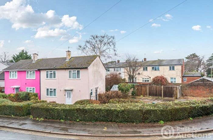 3 Bedroom Semi Detached House For Sale In Girdlestone Road, Headington, OX3
