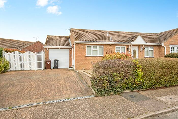 2 Bedroom Semi Detached Bungalow For Sale In Shotley Close, Clacton-On-Sea, CO16