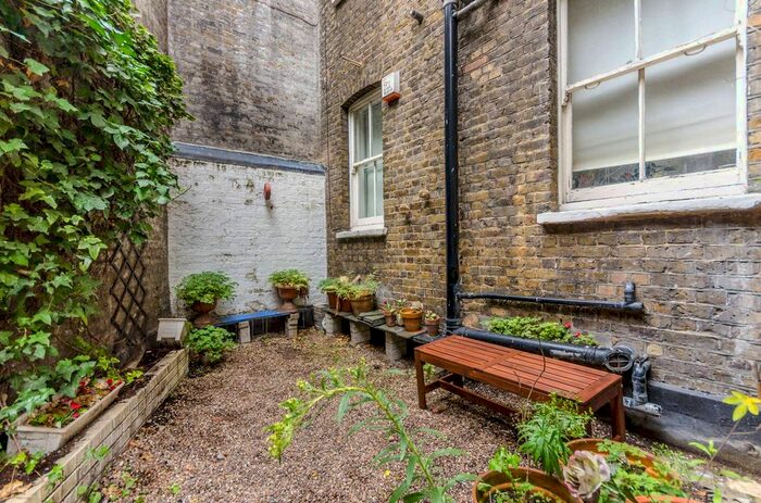 2 Bedroom Flat To Rent In St Andrews Chambers, Fitzrovia, London, W1T