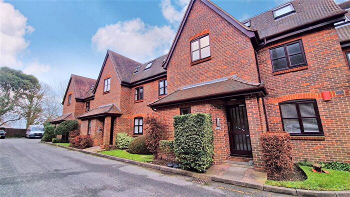 1 Bedroom Flat For Sale In Andrews Place, London, SE9