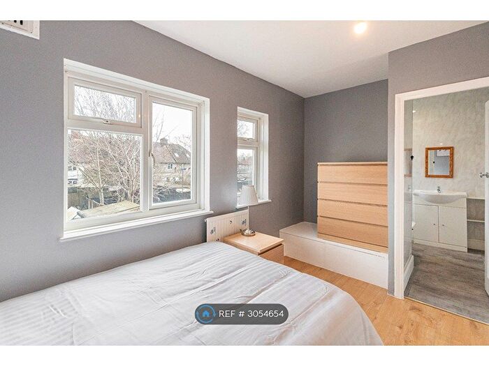 Studio To Rent In St. Chads Road, Tilbury, RM18