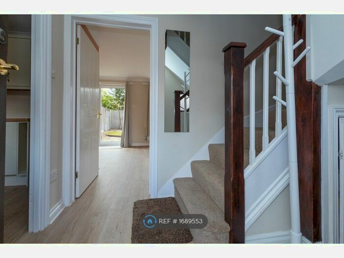 2 Bedroom End Of Terrace House To Rent In Surrey Close, Totton, Southampton, SO40