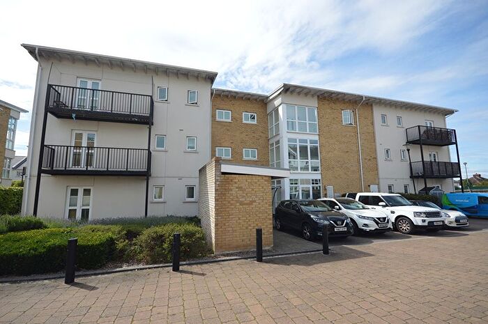 2 Bedroom Flat To Rent In Revere Way, Epsom, Surrey., KT19