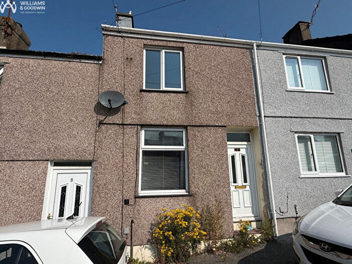 2 Bedroom Terraced House For Sale In St. Helens Street, Caernarfon, Gwynedd, LL55