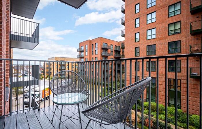 2 Bedroom Flat For Sale In The Green Quarter, Randolph Road, Southall, London, UB1