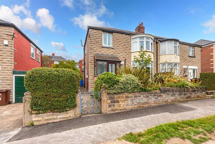 3 Bedroom Semi-Detached House For Sale In Donnington Road, Norfolk Park, Sheffield, S2