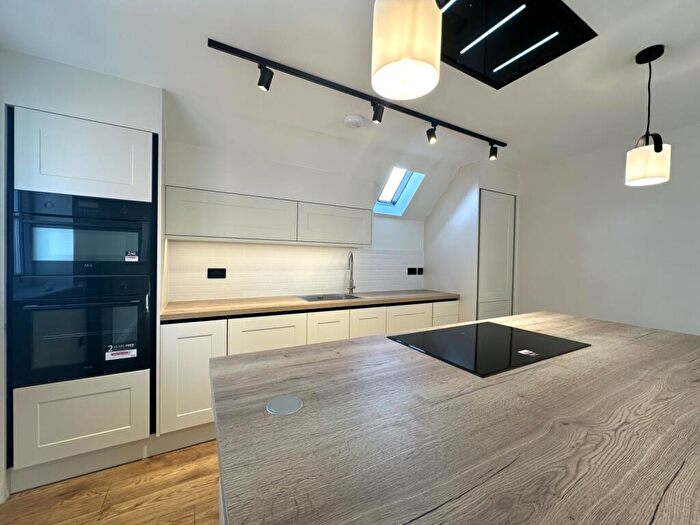 1 Bedroom Flat To Rent In Grove Street, Wantage, OX12