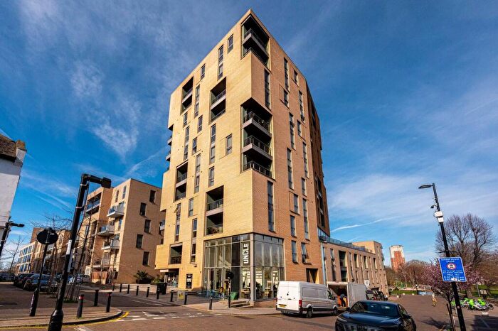 2 Bedroom Flat To Rent In Batavia Road, New Cross, London, SE14