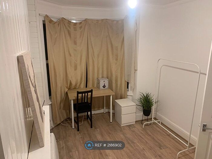 1 Bedroom Property To Rent In Audley Street, Reading, RG30