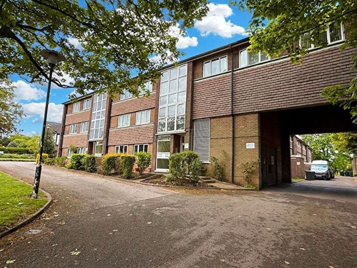2 Bedroom Flat For Sale In Broom Court, Broom Road, S60