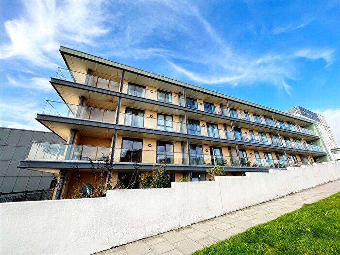 1 Bedroom Flat To Rent In Suez Way, Saltdean, Brighton, BN2