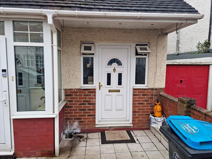Studio To Rent In Gladstone Park Gardens, London, NW2