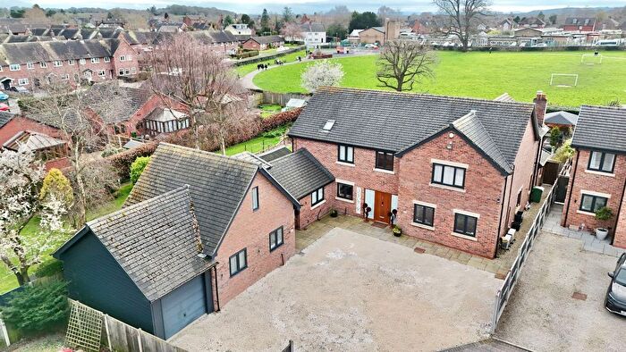 6 Bedroom Detached House For Sale In Frogmore Road, Market Drayton, TF9