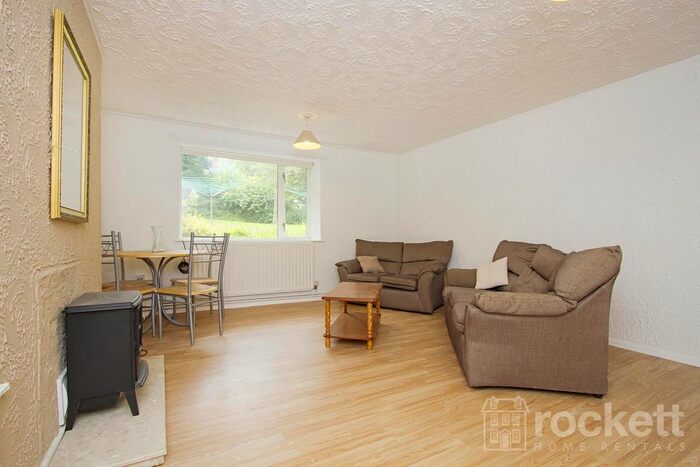 1 Bedroom Flat To Rent In Greenside, Newcastle-Under-Lyme, ST5
