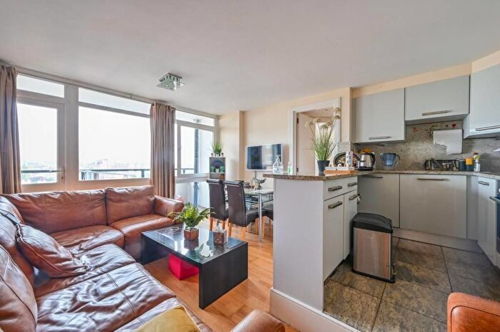 2 Bedroom Flat To Rent In Stuart Tower, Maida Vale, W9