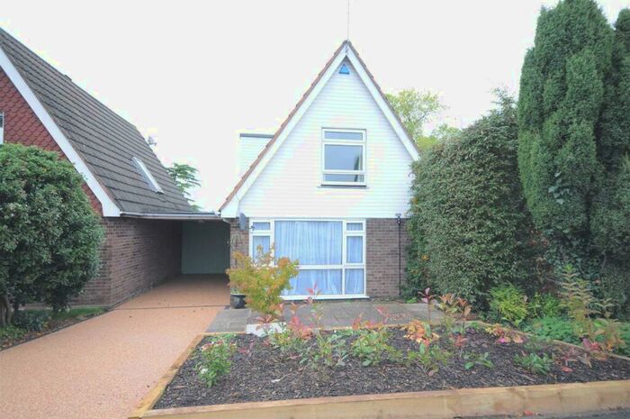 3 Bedroom Link Detached House To Rent In Redwood Avenue, Stone, ST15