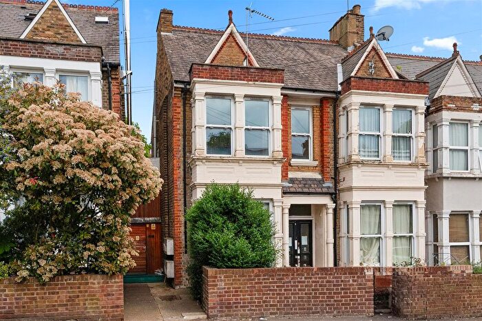 Studio For Sale In Bramshill Road, London, NW10