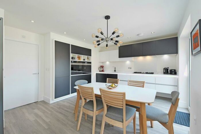 4 Bedroom Detached House For Sale In Linnet Way, Stannington, Sheffield, S6